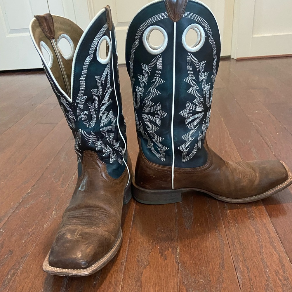 Ariat Boots - Picture 3 of 5